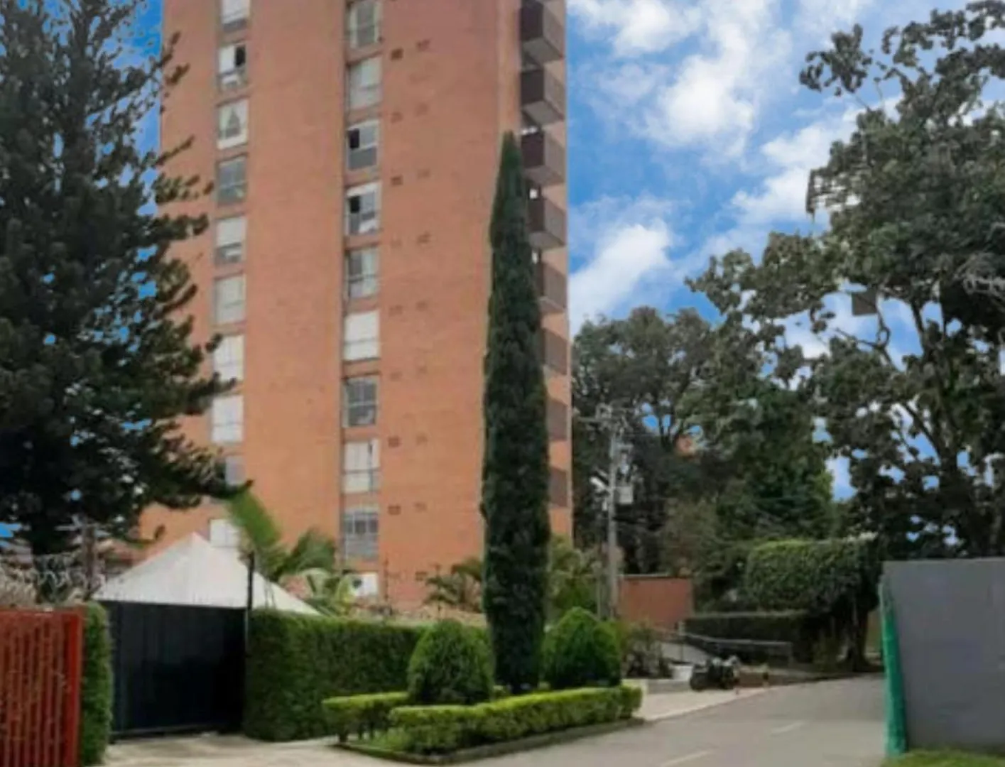 Excelente Apartamento Medellin Apartment