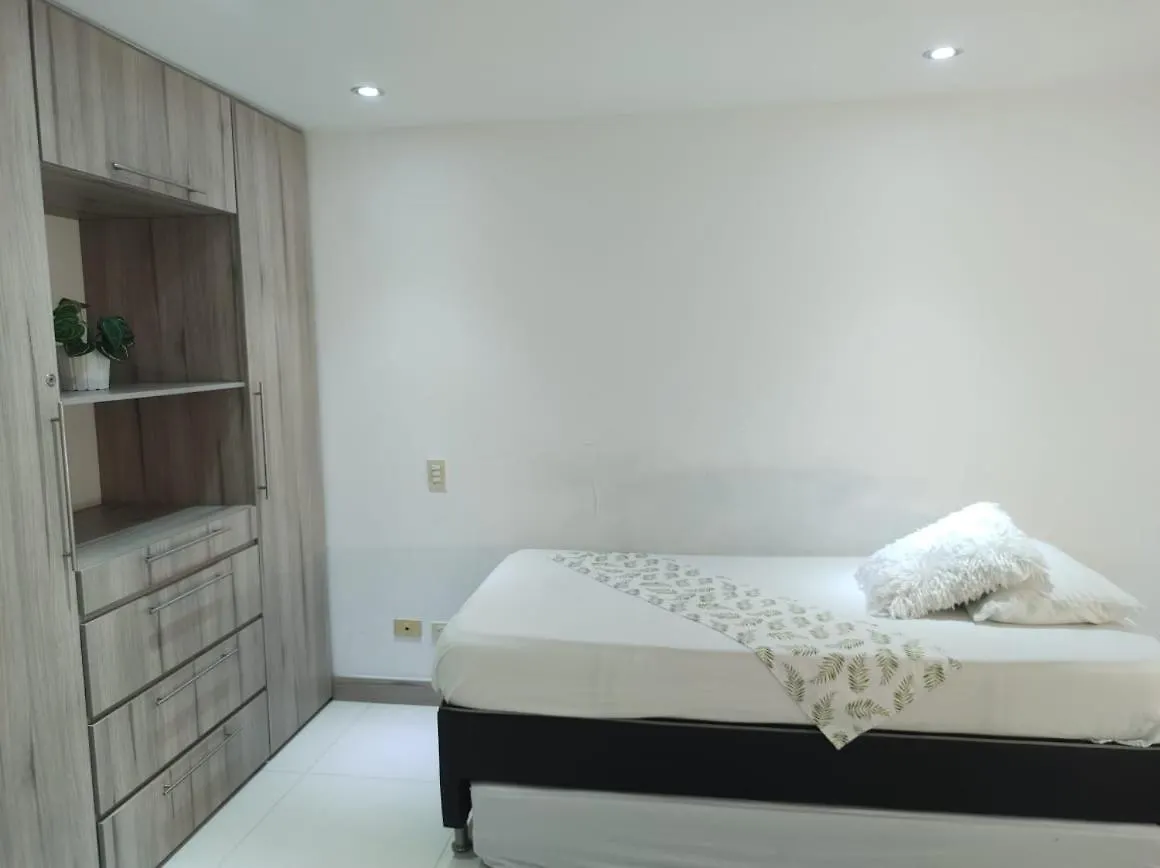 Excelente Apartamento Medellín Kolumbie